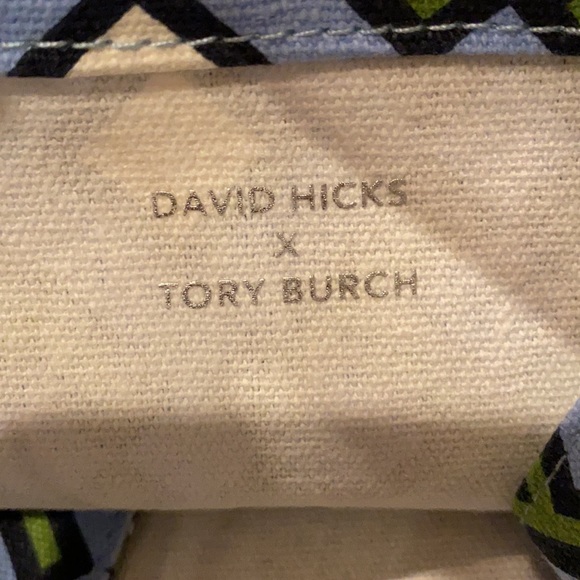 NWOT. Tory Burch x David Hicks canvas tote bag. - Picture 8 of 10
